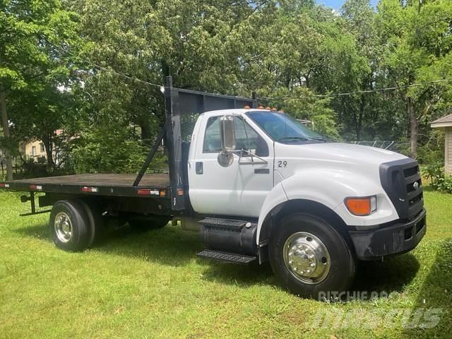 Ford F-750 Platte bakwagens