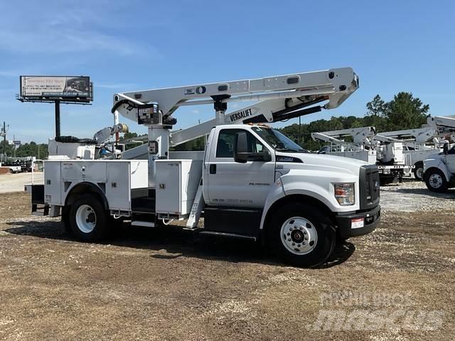 Ford F-750 Auto hoogwerkers