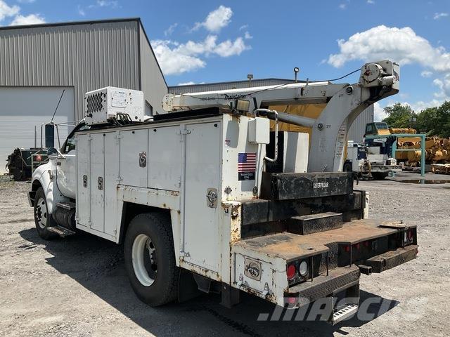 Ford F-750 Bestelwagens met open laadbak