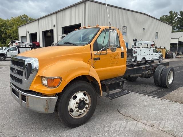Ford F-750 Cabine en interieur