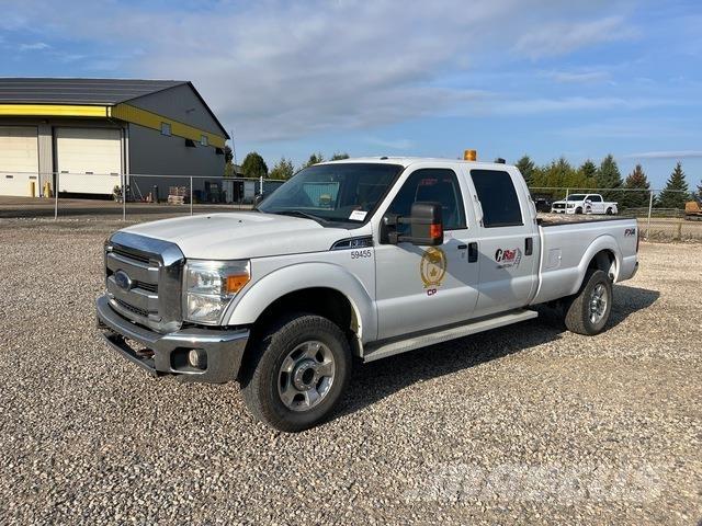 Ford F350 Bestelwagens met open laadbak