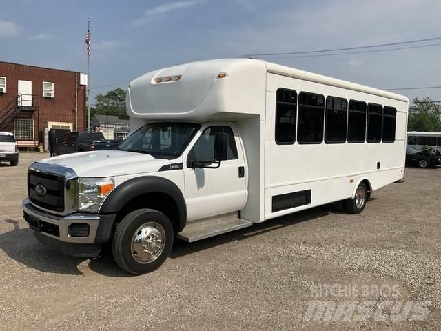 Ford F550 Minibussen