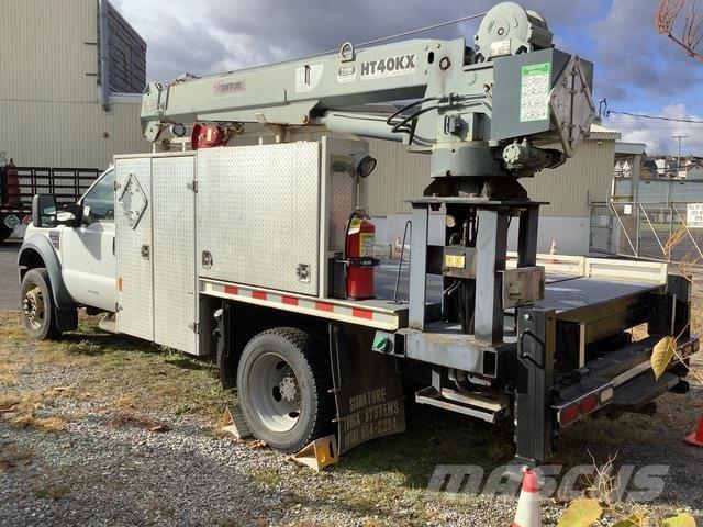 Ford F550 Vlakke laadvloer met kraan