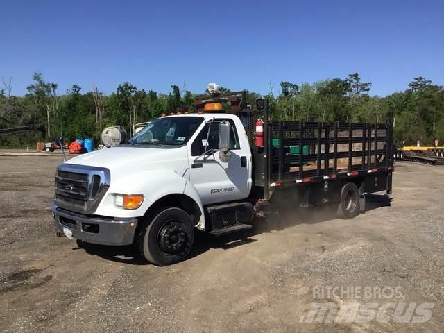 Ford F650 Platte bakwagens
