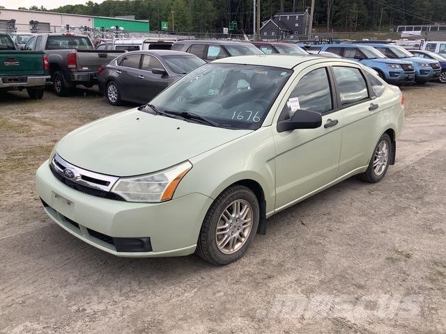 Ford Focus SE Auto's