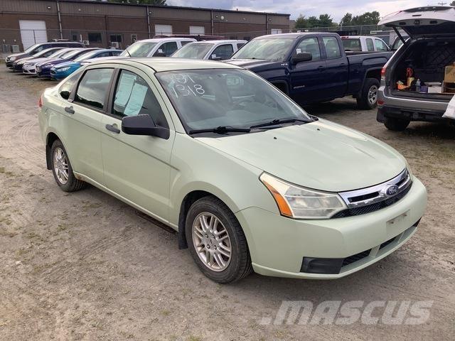 Ford Focus SE Auto's