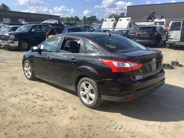 Ford Focus SE Auto's