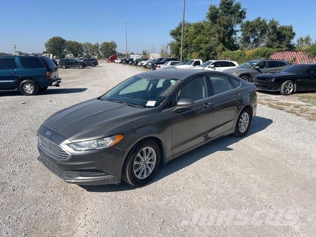 Ford Fusion Auto's