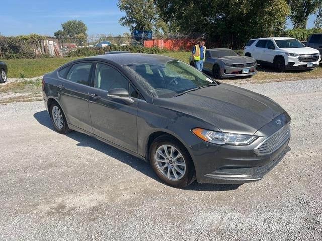 Ford Fusion Auto's