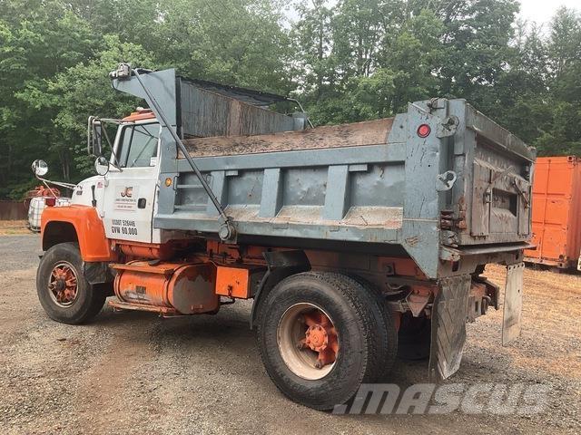 Ford L9000 Kipper
