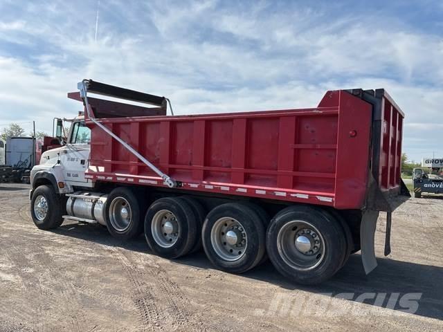 Ford L9000 Kipper