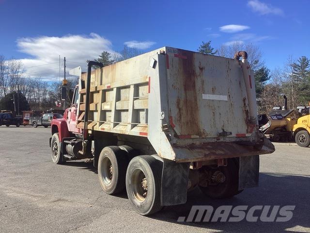Ford L9000 Water tankwagens