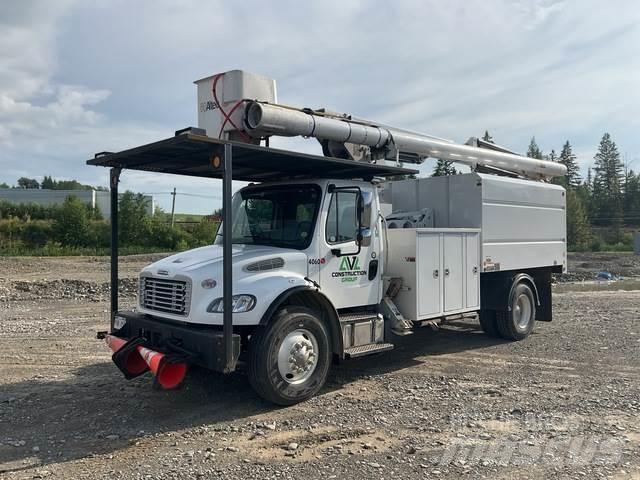 Freightliner  Auto hoogwerkers