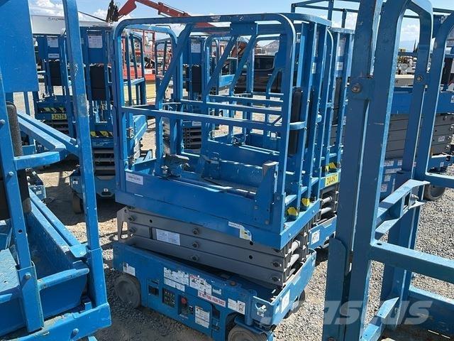 Genie GS-1330M Schaarhoogwerkers