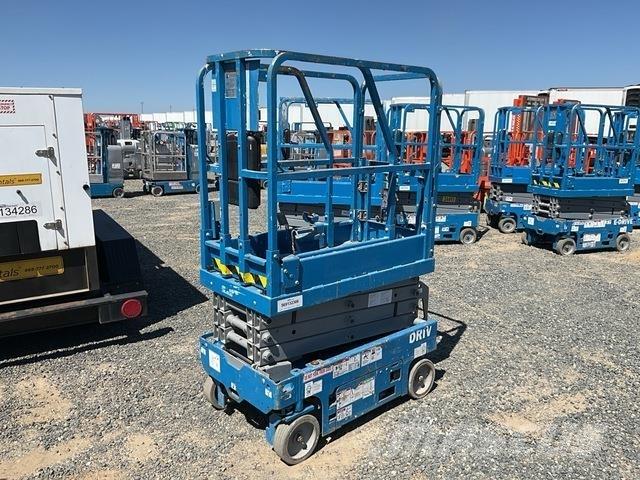 Genie GS-1330M Schaarhoogwerkers