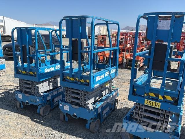 Genie GS-1330M Schaarhoogwerkers