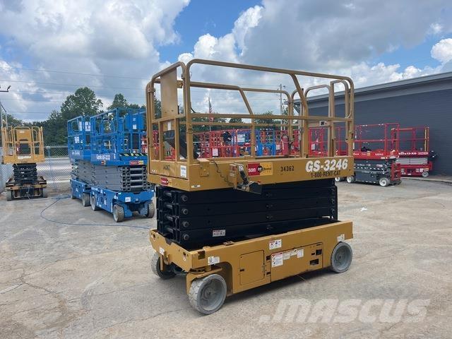 Genie GS-3246 Schaarhoogwerkers