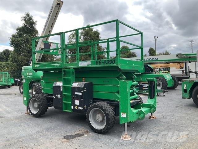Genie GS-4390 Schaarhoogwerkers