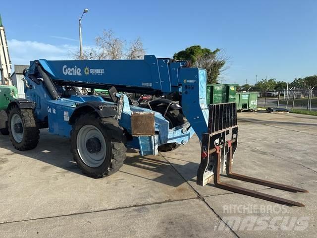 Genie GTH-1056 Verreikers