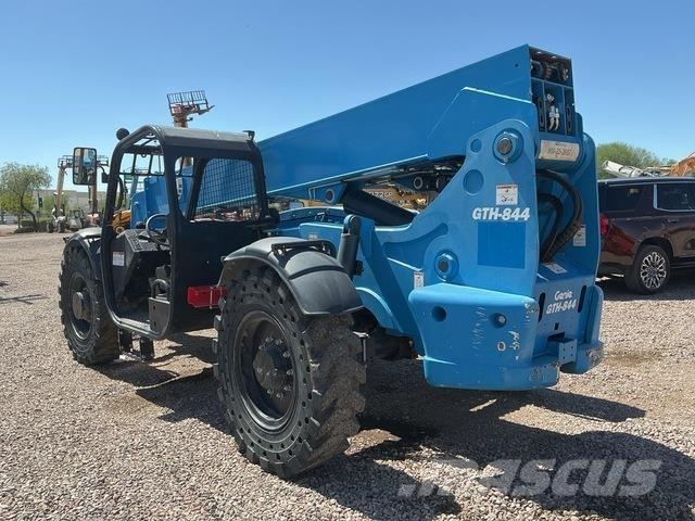 Genie GTH-844 Verreikers