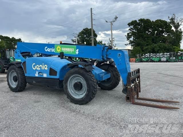 Genie GTH844 Verreikers