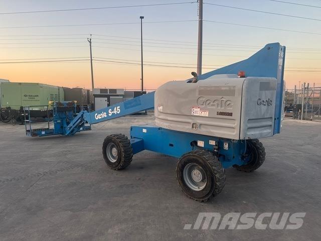 Genie S-45 Telescoophoogwerkers