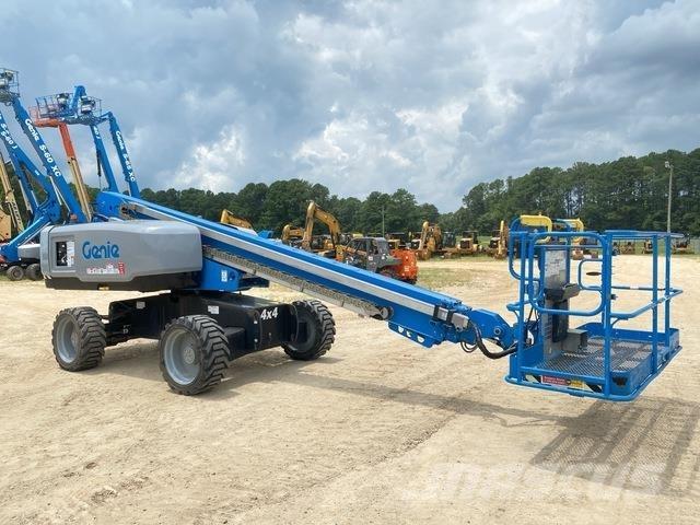Genie S-60XC Telescoophoogwerkers