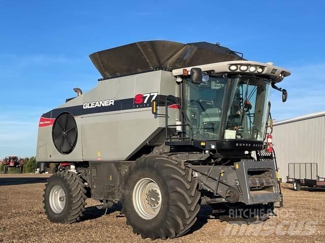 Gleaner S77 Maaidorsmachines