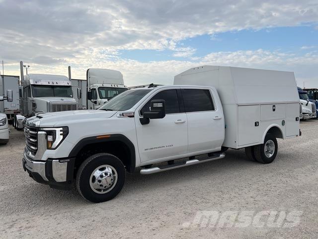 GMC 3500 HD Bestelwagens met open laadbak