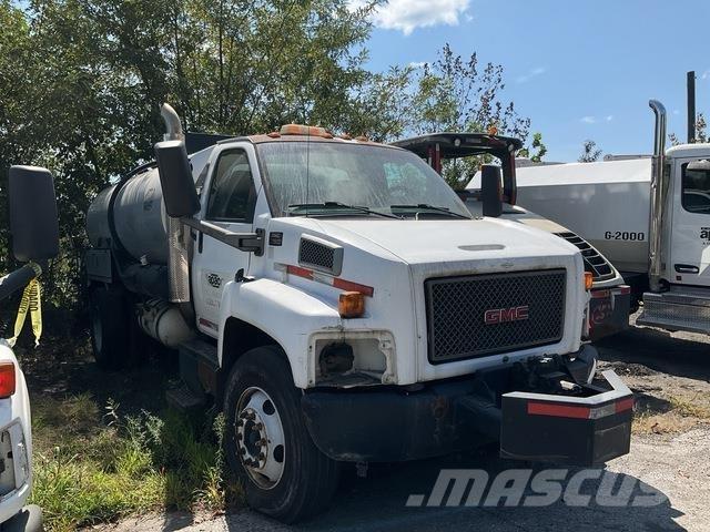 GMC 7500 Betonmixers en pompen