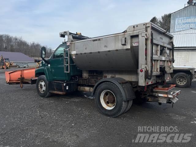 GMC C8500 Sneeuwschuivers en -ploegen