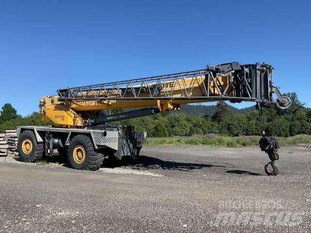 Grove RT9130E Ruwterrein kranen