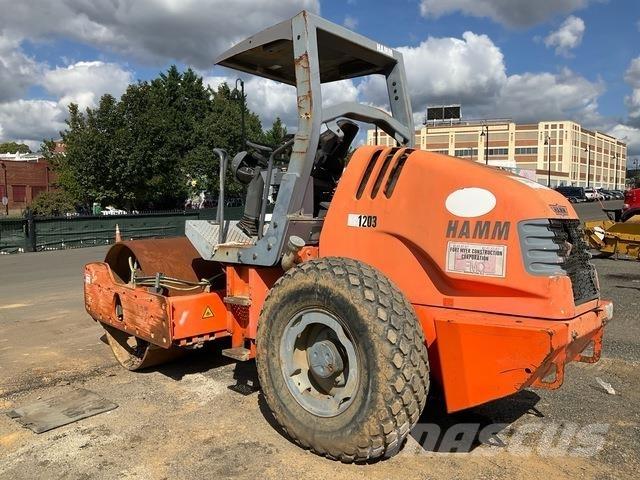 Hamm 3307 Trilrolwalsen