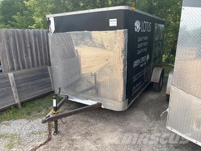 Haulmark  Gesloten opbouw trailers