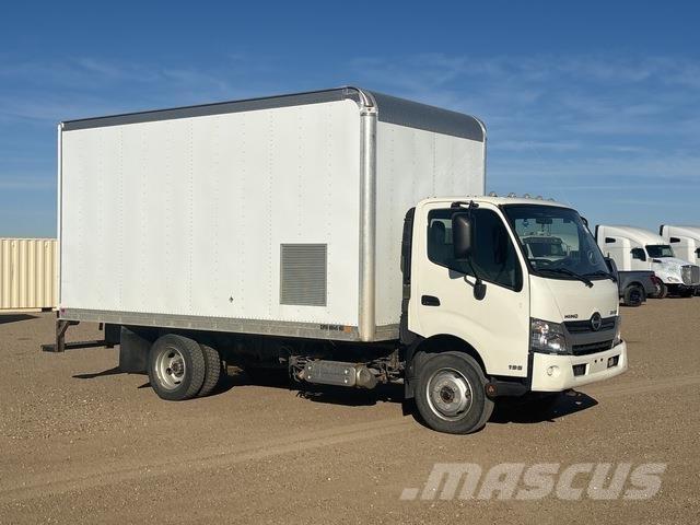 Hino 195 Bakwagens met gesloten opbouw