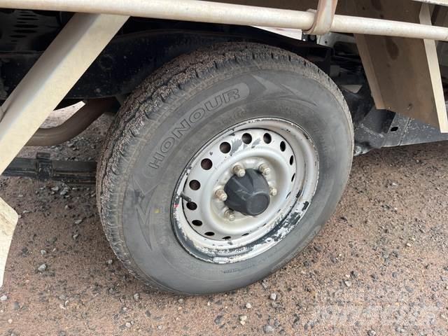 Holden Rodeo Bestelwagens met open laadbak
