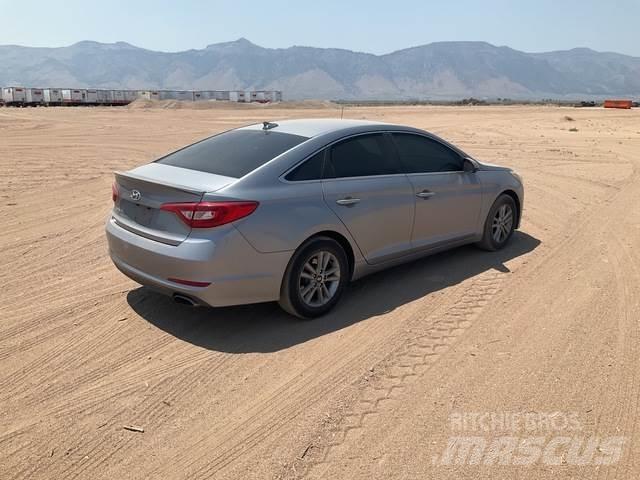 Hyundai Sonata Auto's