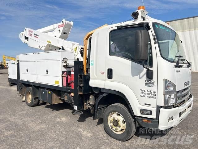 Isuzu FRR600 Auto hoogwerkers