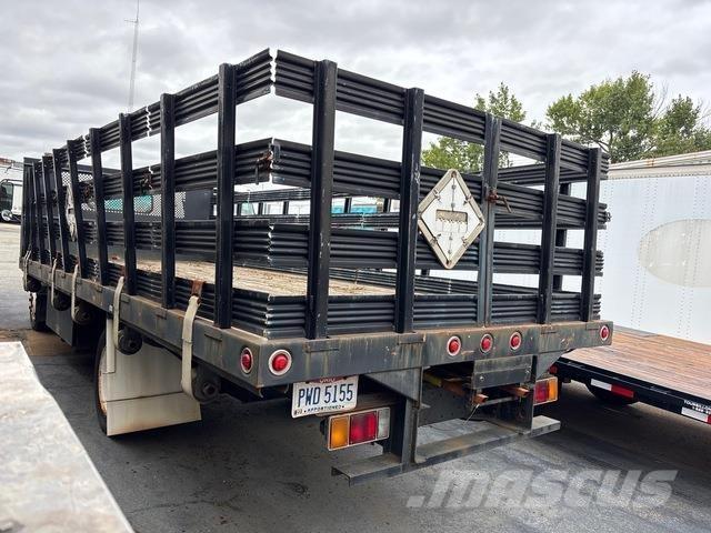 Isuzu NRR Platte bakwagens