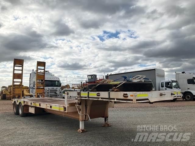  J & M Pace Dieplader