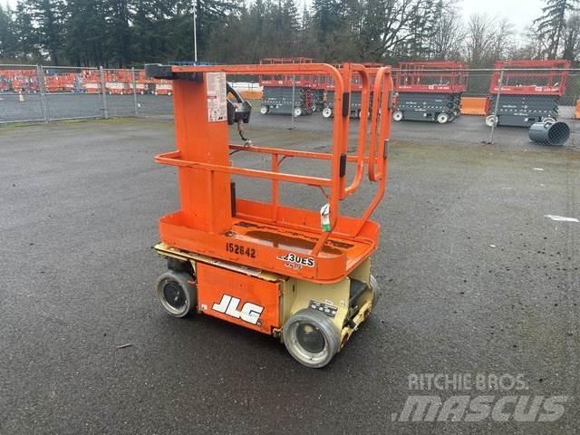 JLG 1230ES Personenliften en invalideliften