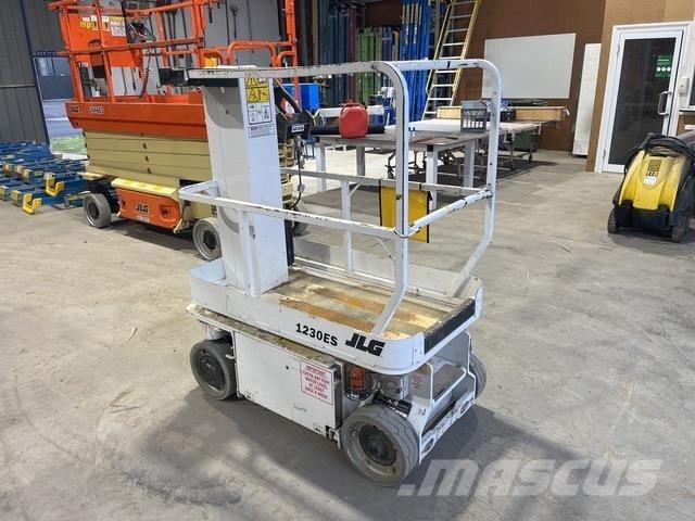 JLG 1230ES Personenliften en invalideliften