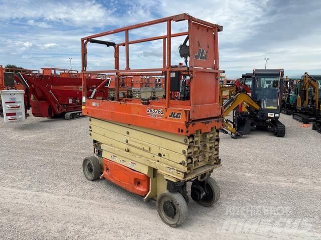 JLG 2632ES Schaarhoogwerkers