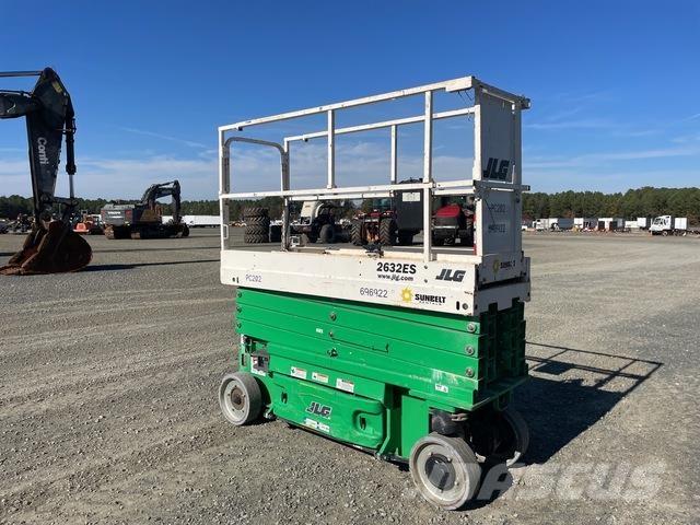 JLG 2632ES Schaarhoogwerkers