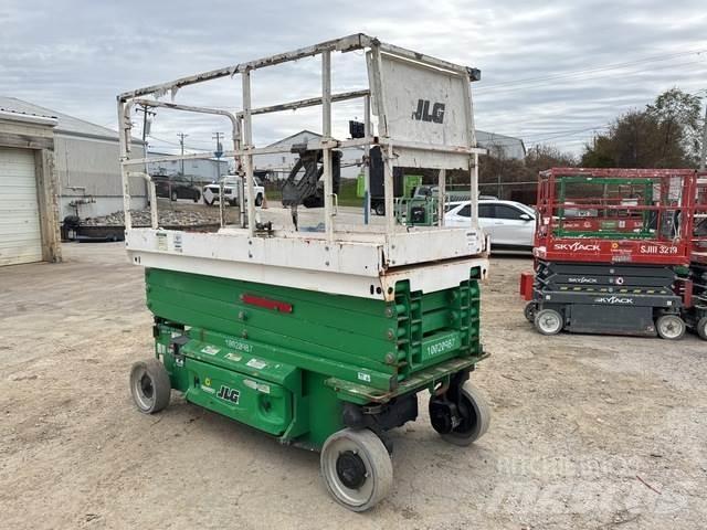 JLG 2646ES Schaarhoogwerkers