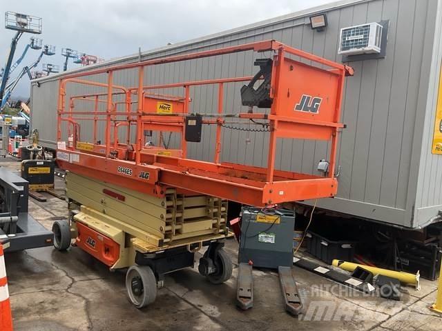 JLG 2646ES Schaarhoogwerkers