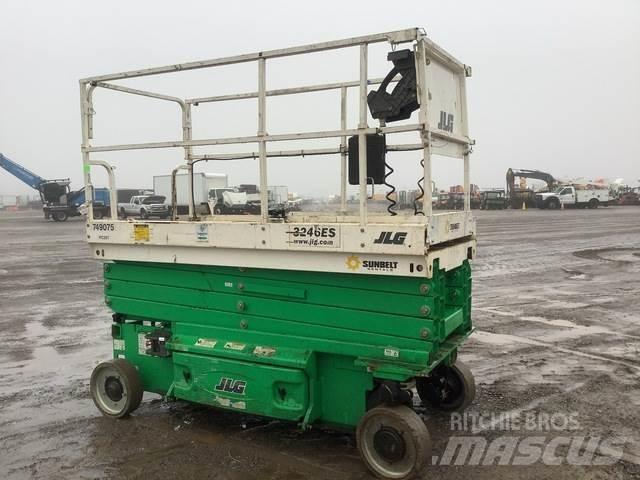 JLG 3246ES Schaarhoogwerkers