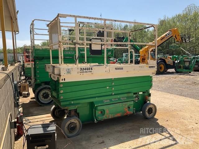 JLG 3246ES Schaarhoogwerkers