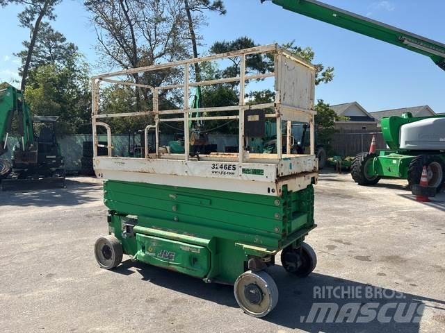 JLG 3246ES Schaarhoogwerkers
