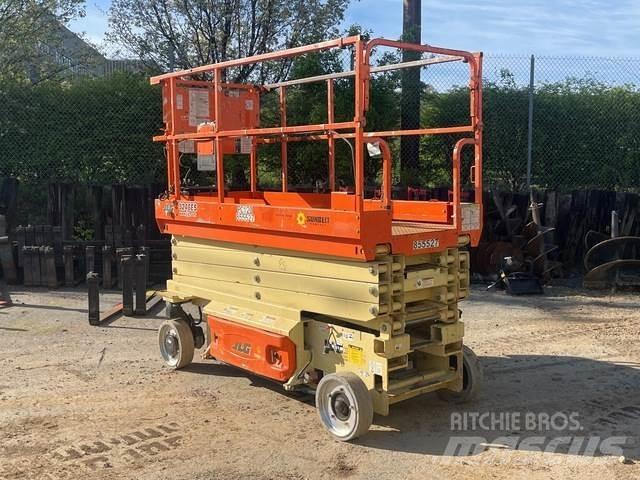 JLG 3246ES Schaarhoogwerkers